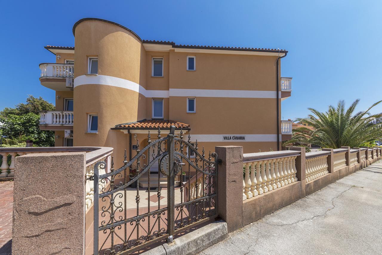 Apartments Canaria Pula Buitenkant foto
